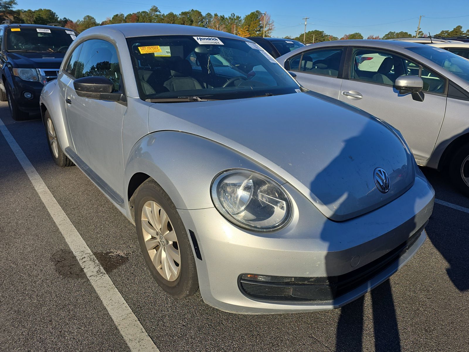 2014 Volkswagen Beetle 2.5L Entry FWD