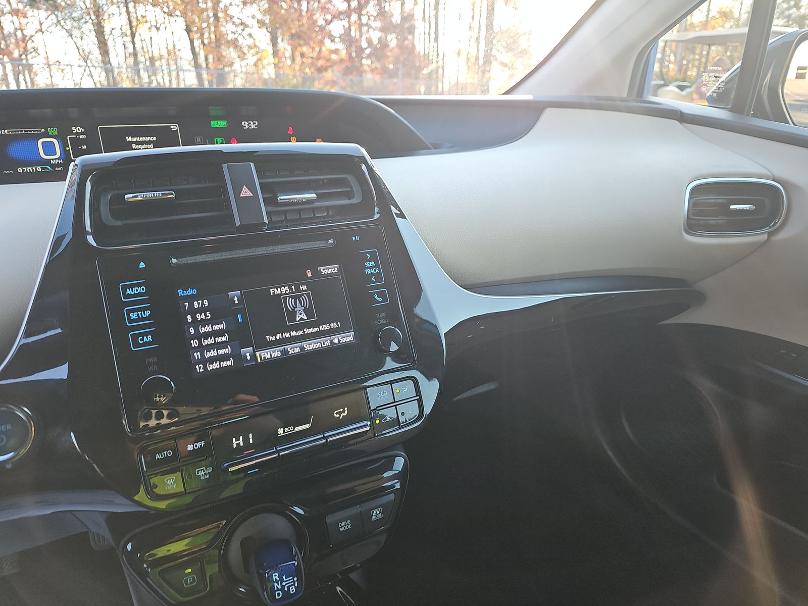 2019 Toyota Prius XLE AWD