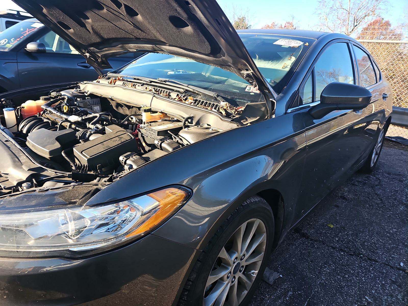 2017 Ford Fusion SE FWD