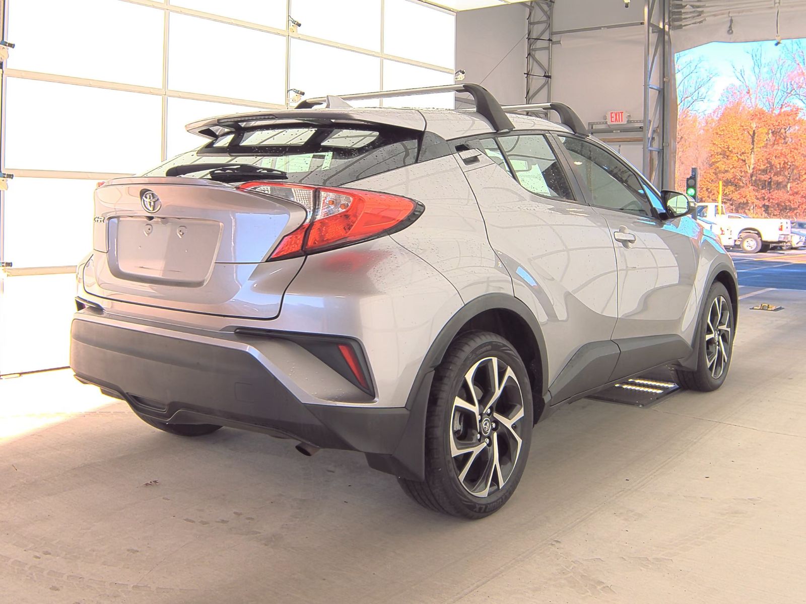 2018 Toyota C-HR XLE FWD