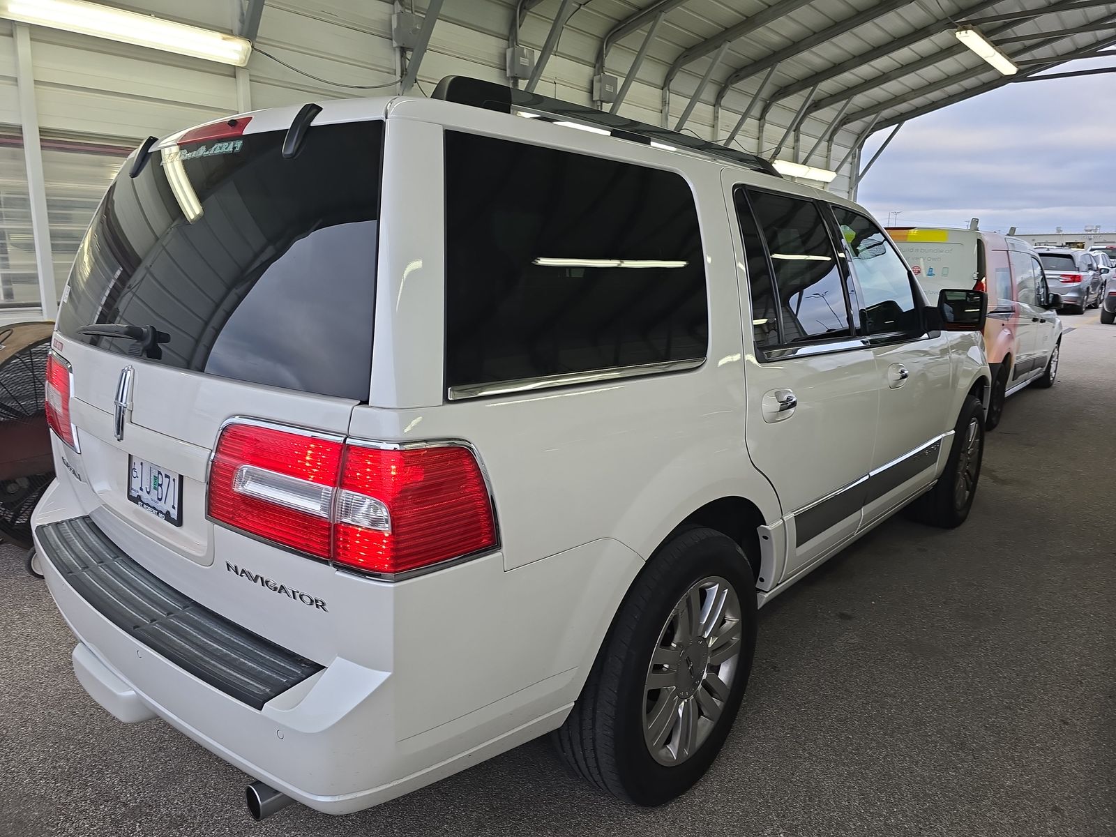 2013 Lincoln Navigator Base AWD