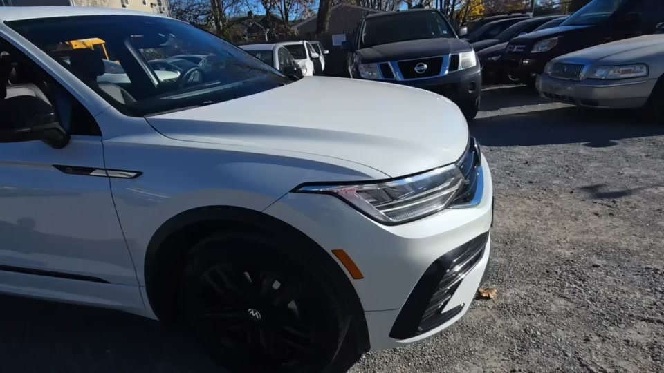 2022 Volkswagen Tiguan 2.0T SE R-Line Black AWD