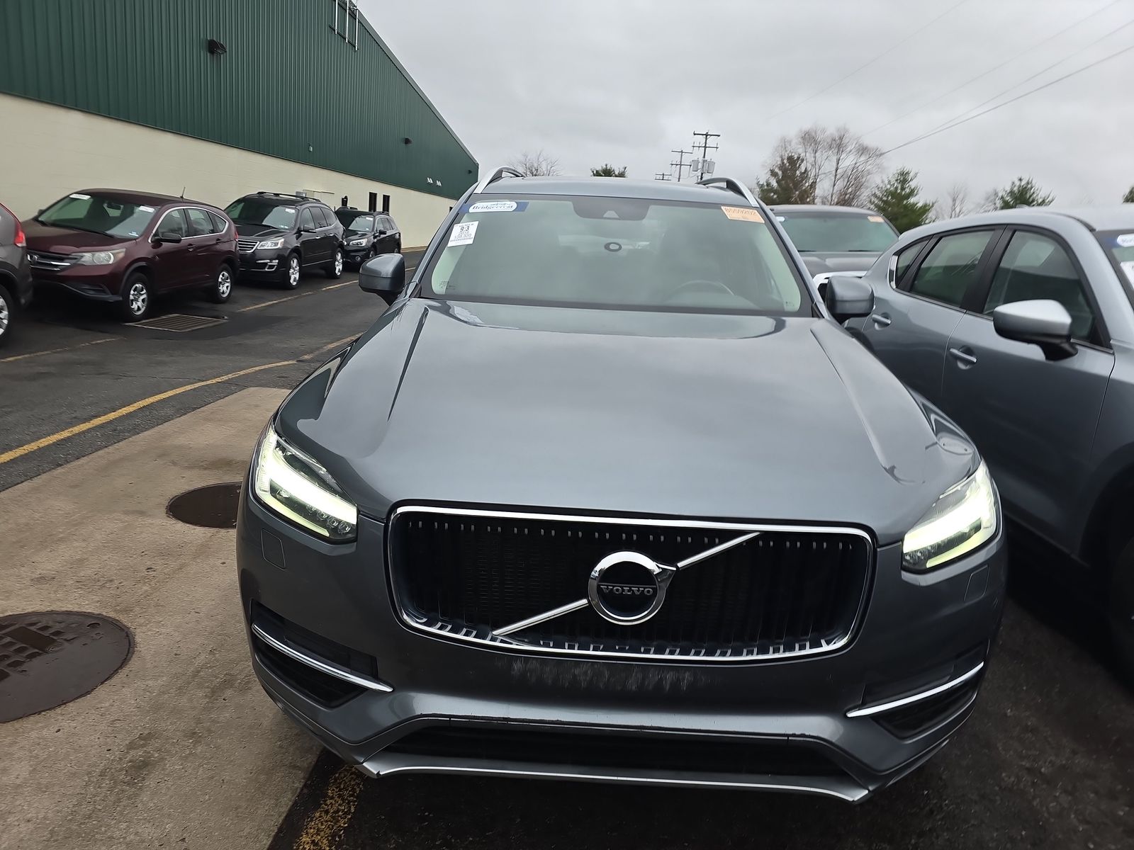 2018 Volvo XC90 T5 Momentum AWD