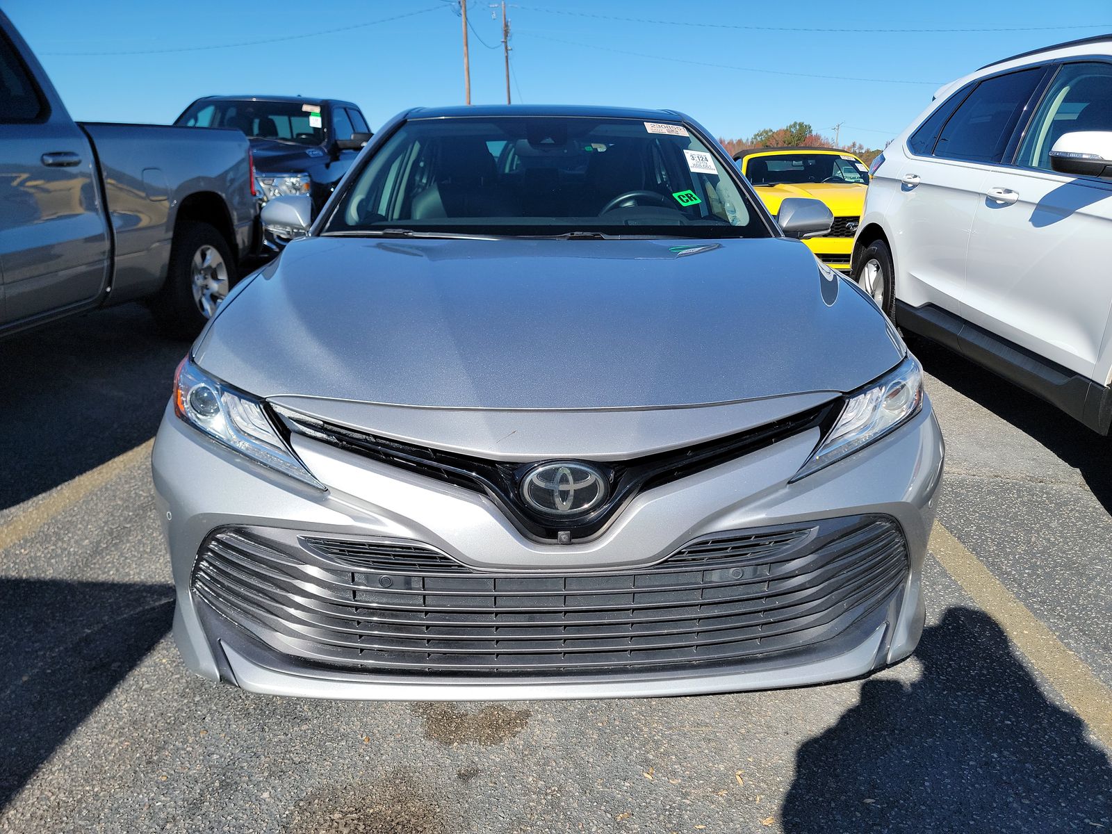 2019 Toyota Camry XLE FWD