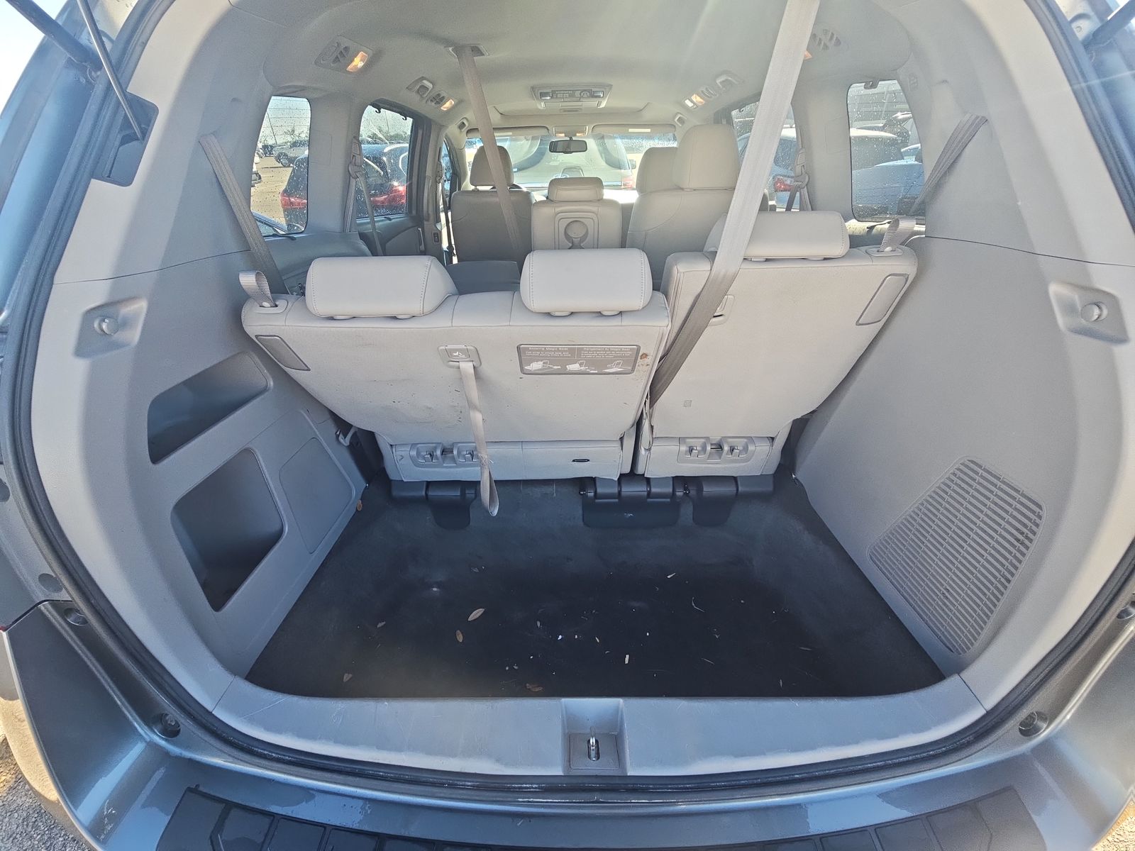 2013 Honda Odyssey Touring FWD