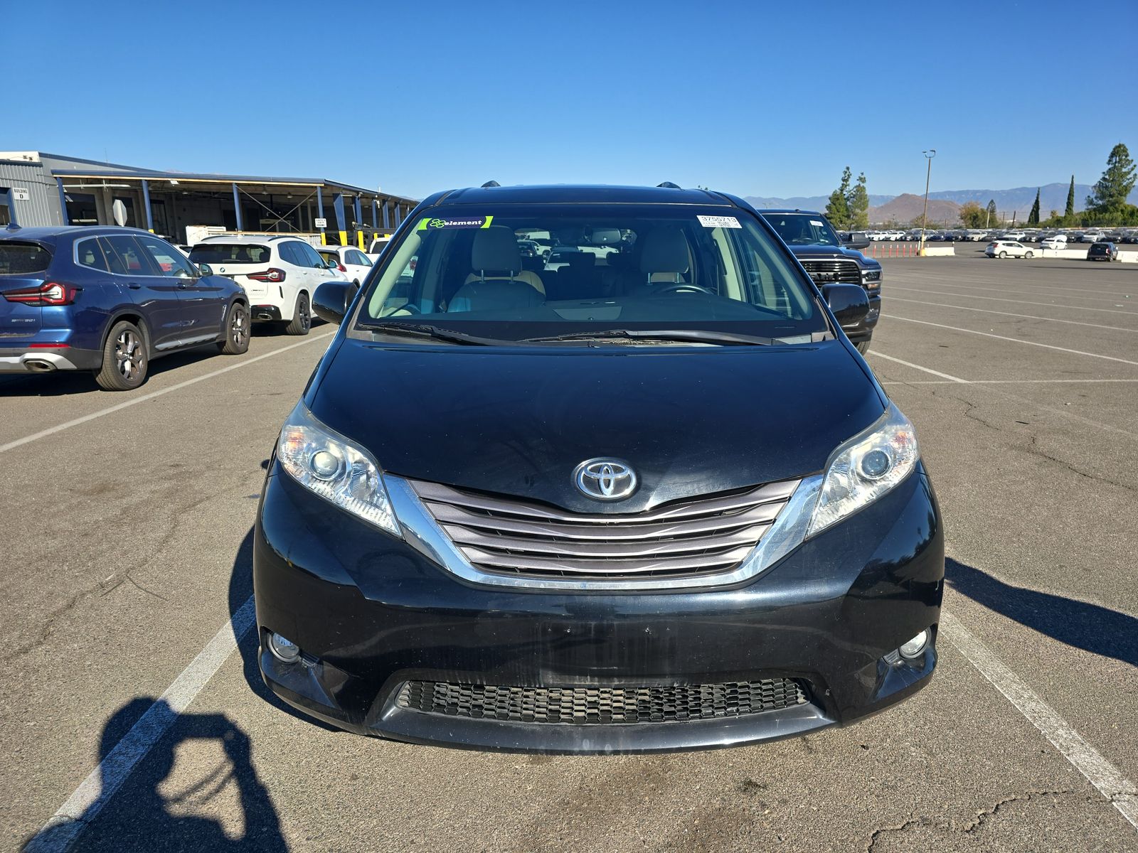 2015 Toyota Sienna XLE FWD