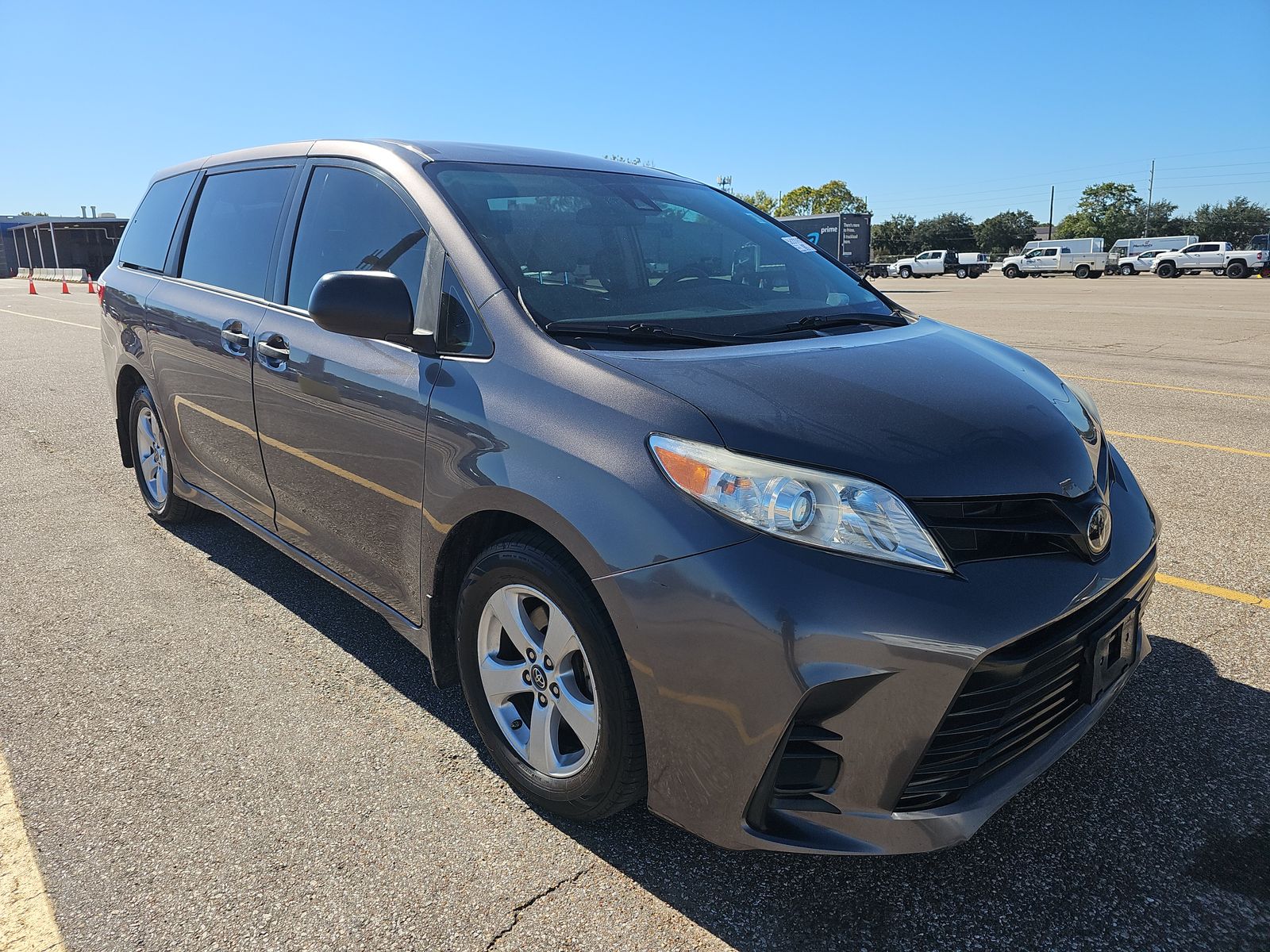 2019 Toyota Sienna L FWD