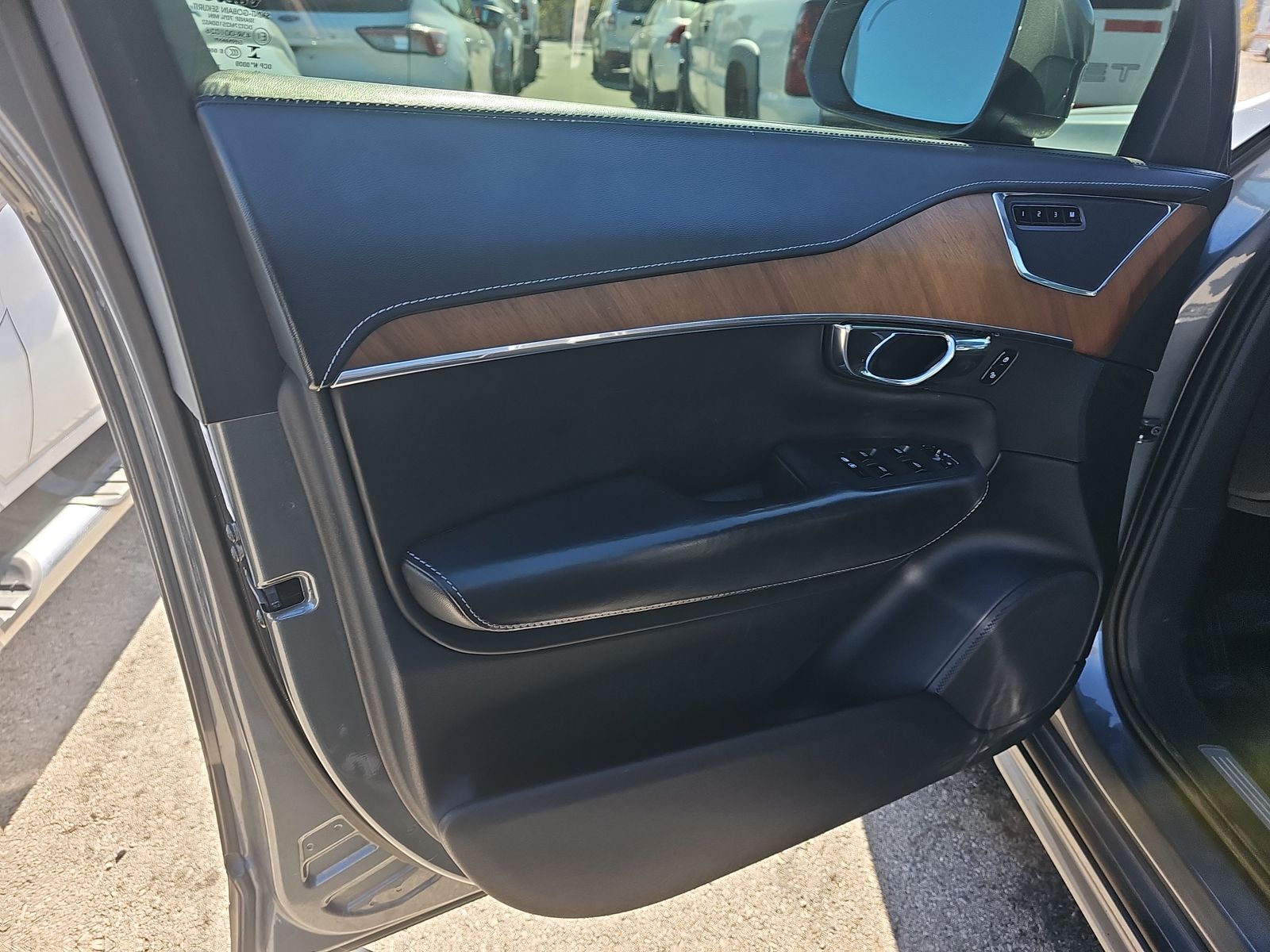 2017 Volvo XC90 T6 Inscription AWD