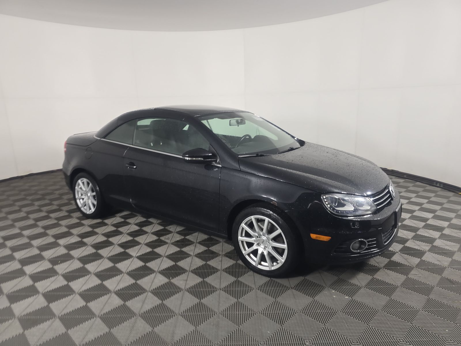 2013 Volkswagen Eos 2.0T Sport FWD