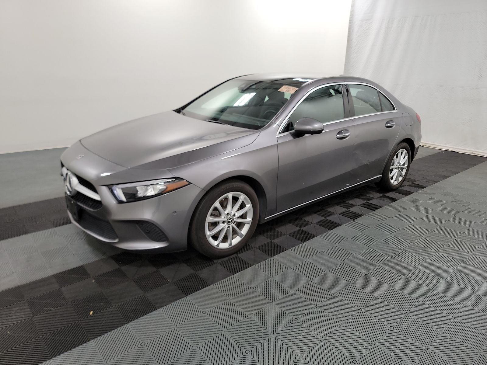 2020 Mercedes-Benz A 220 4MATIC