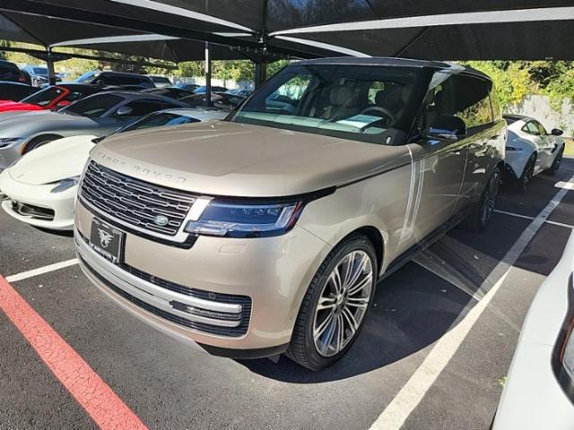 2024 Land Rover Range Rover Autobiography LWB w/7-Passenger Seating