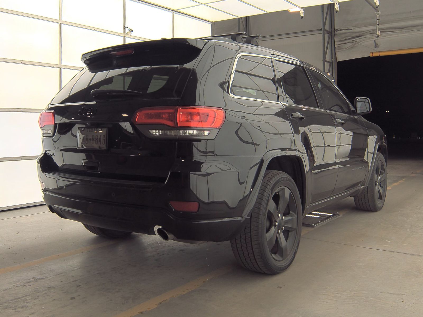 2015 Jeep Grand Cherokee Laredo Altitude Edition AWD