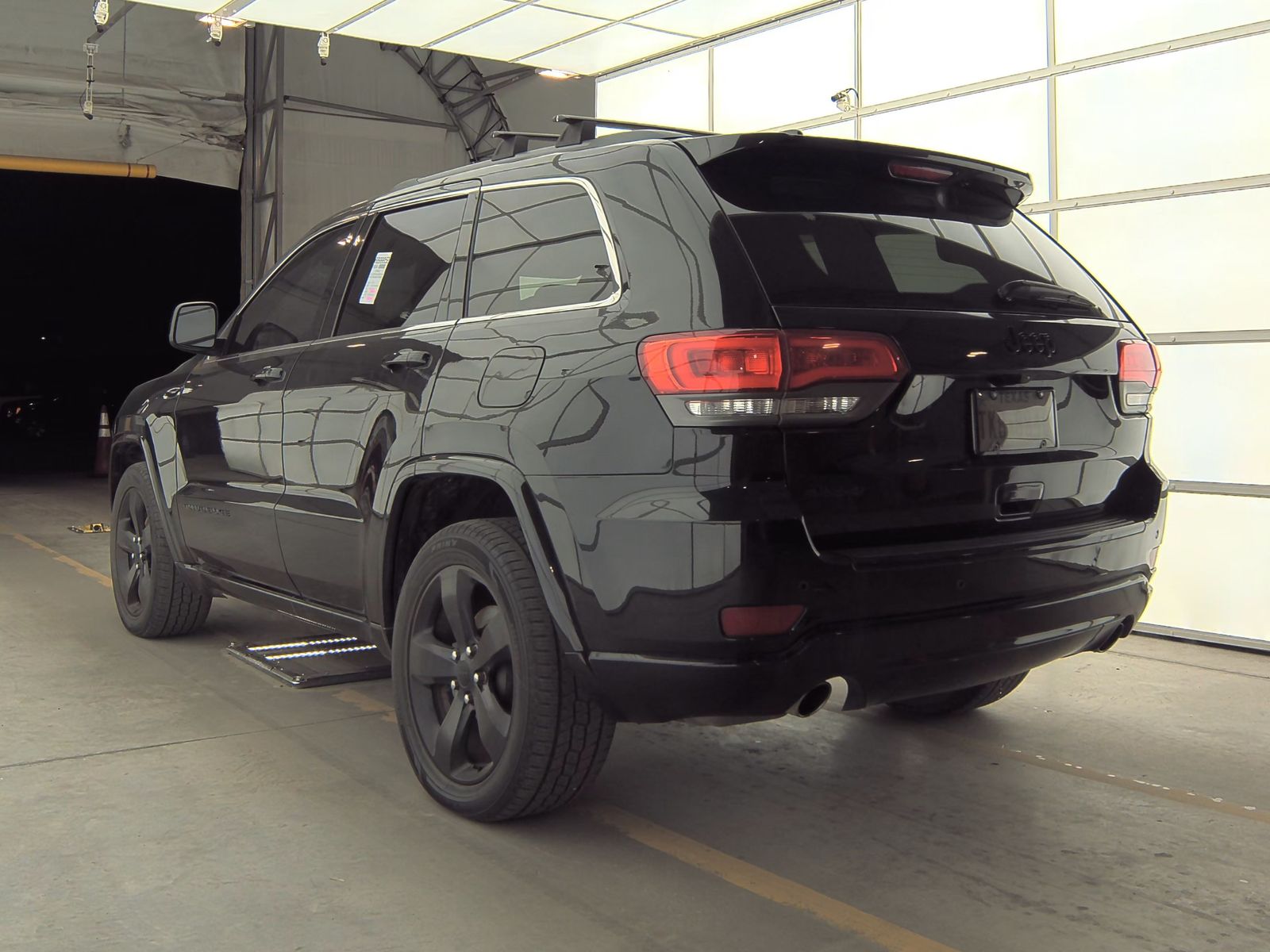 2015 Jeep Grand Cherokee Laredo Altitude Edition AWD