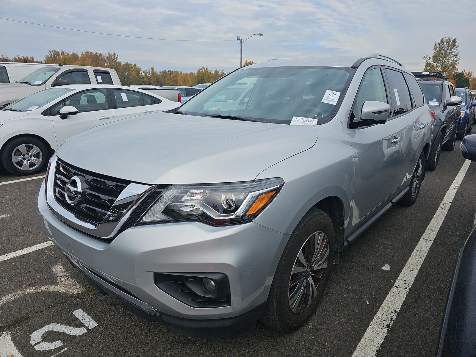 2019 Nissan Pathfinder SL
