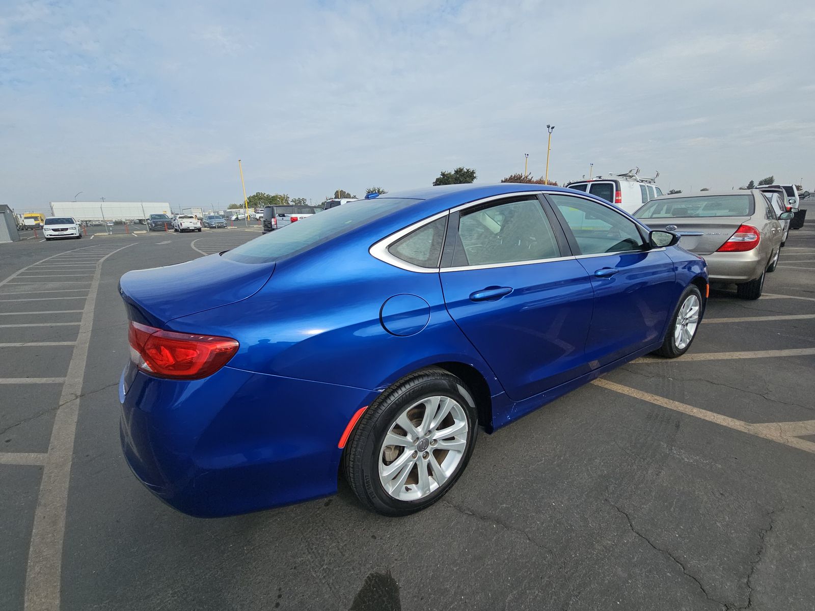 2015 Chrysler 200 Limited FWD