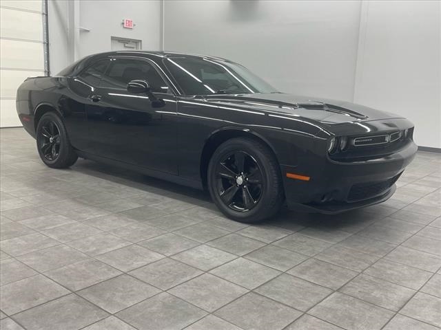 2018 Dodge Challenger SXT RWD