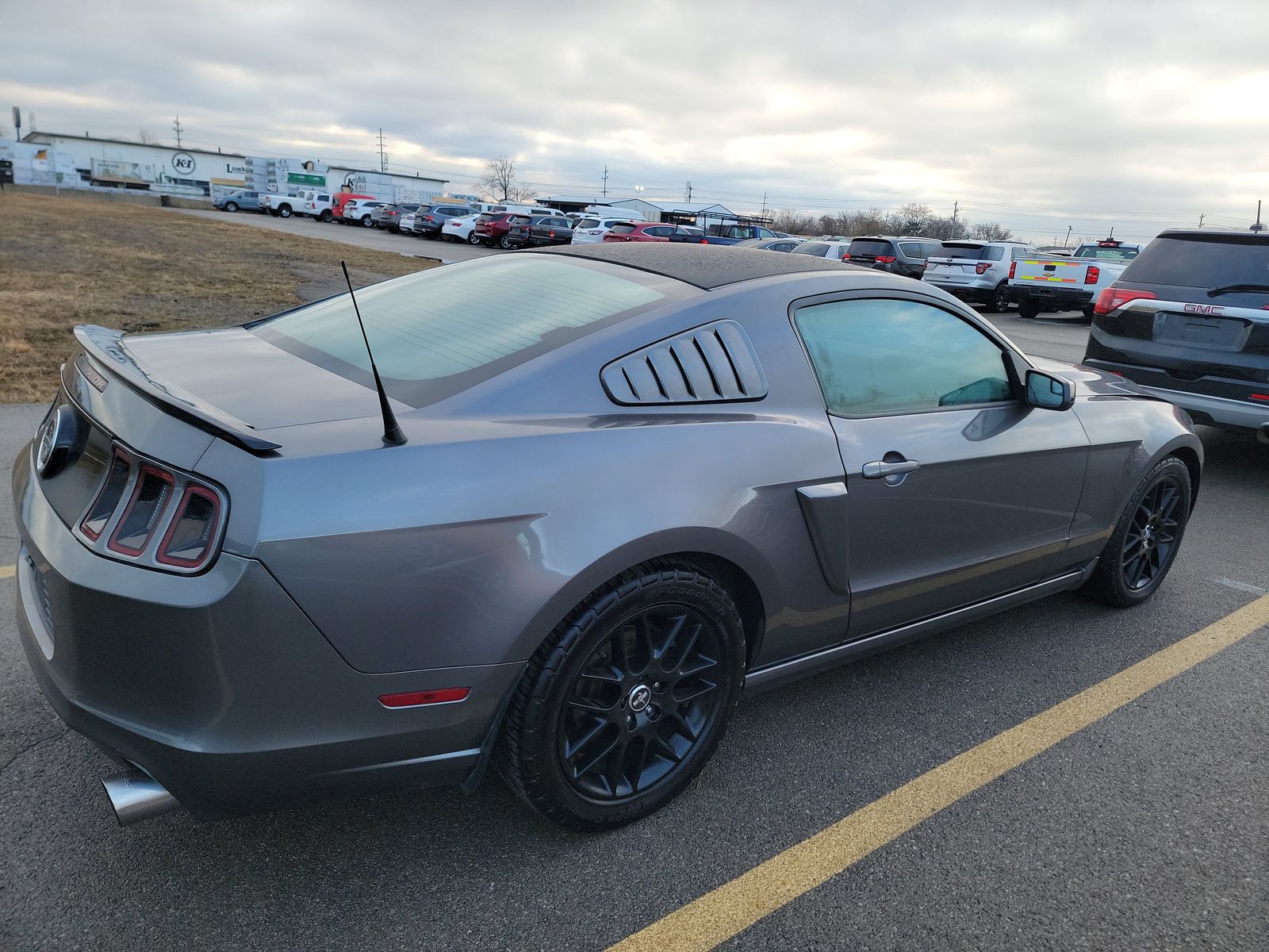 2014 Ford Mustang V6 RWD