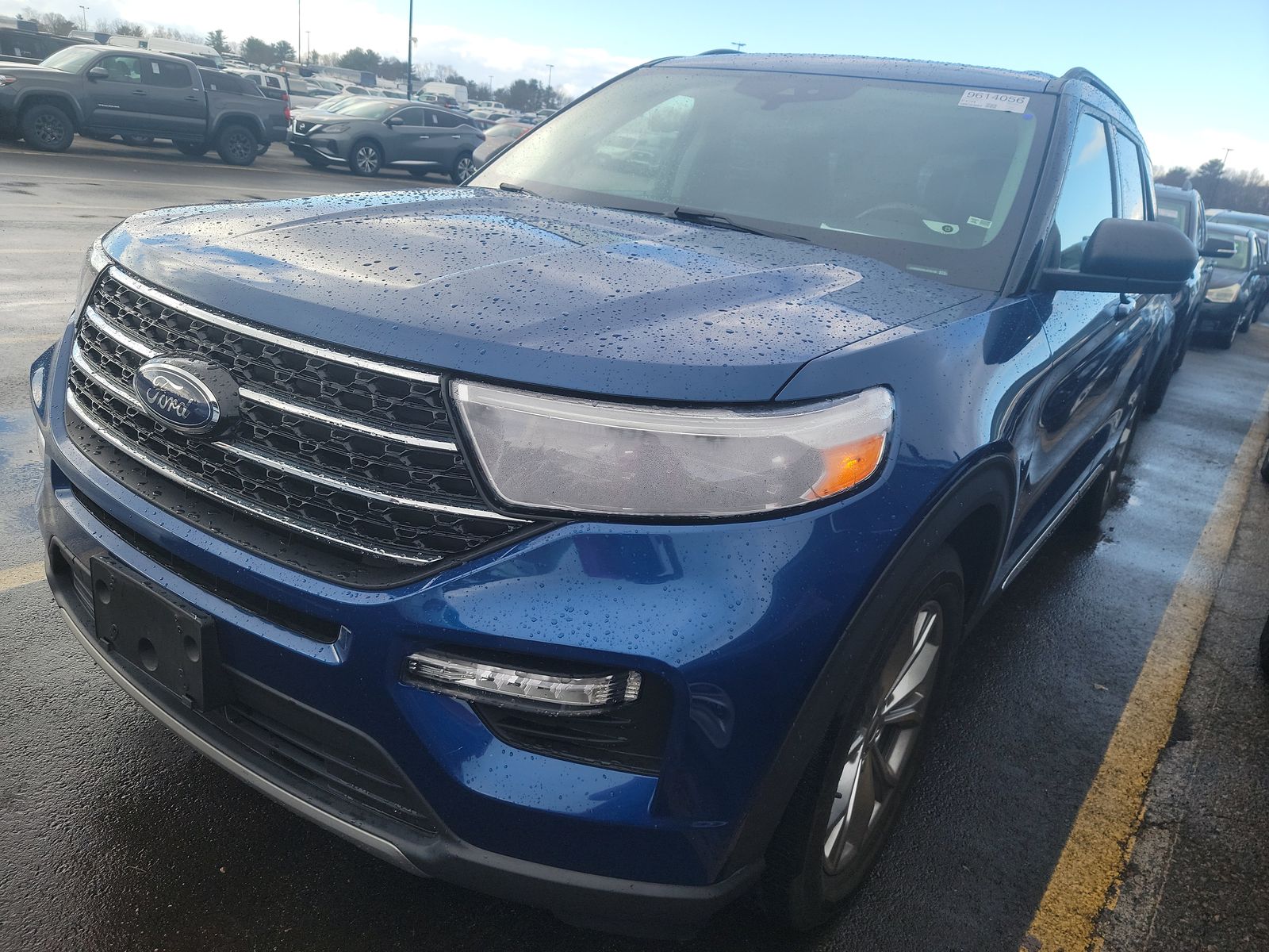 2020 Ford Explorer XLT AWD