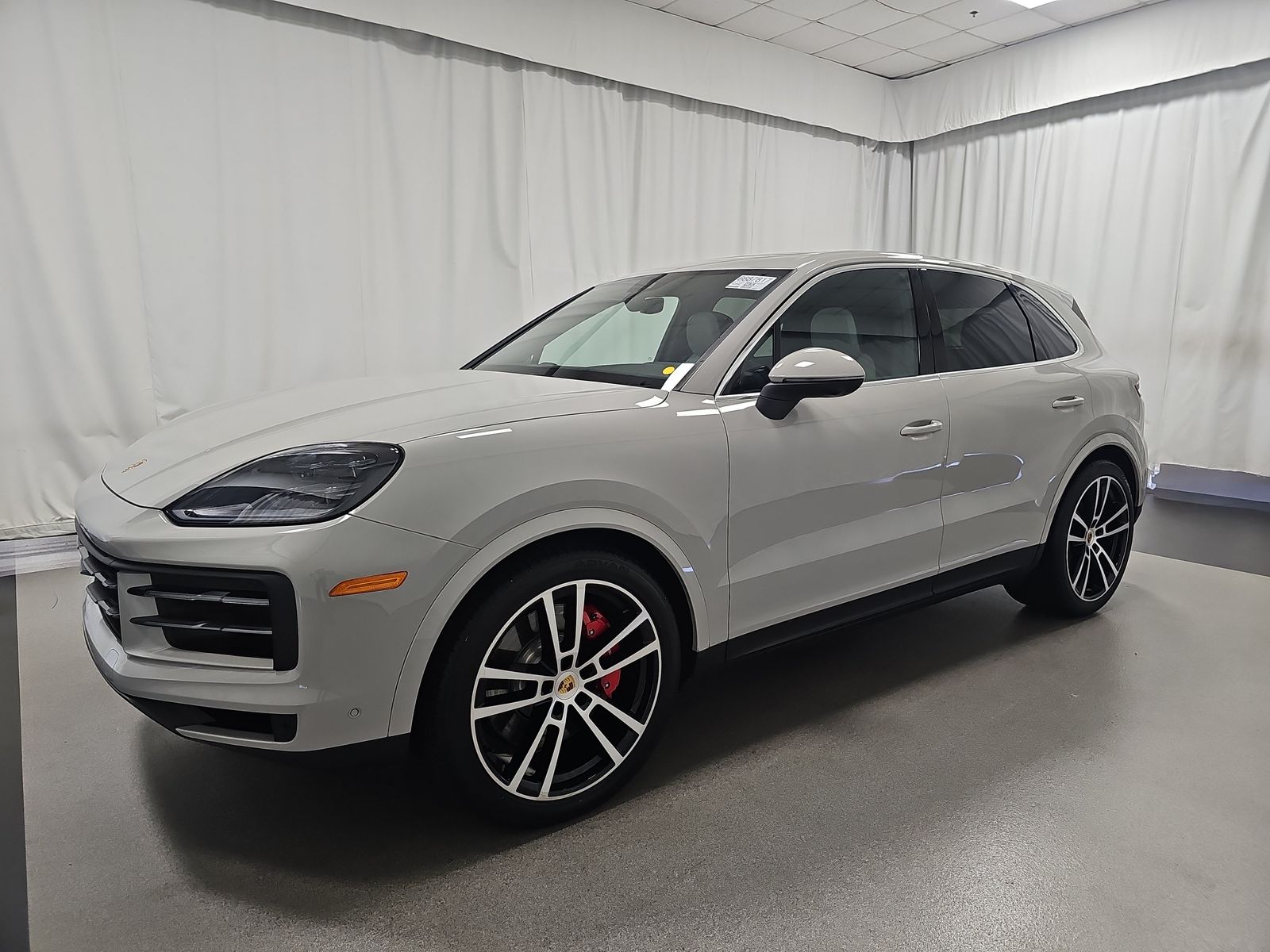 2024 Porsche Cayenne S