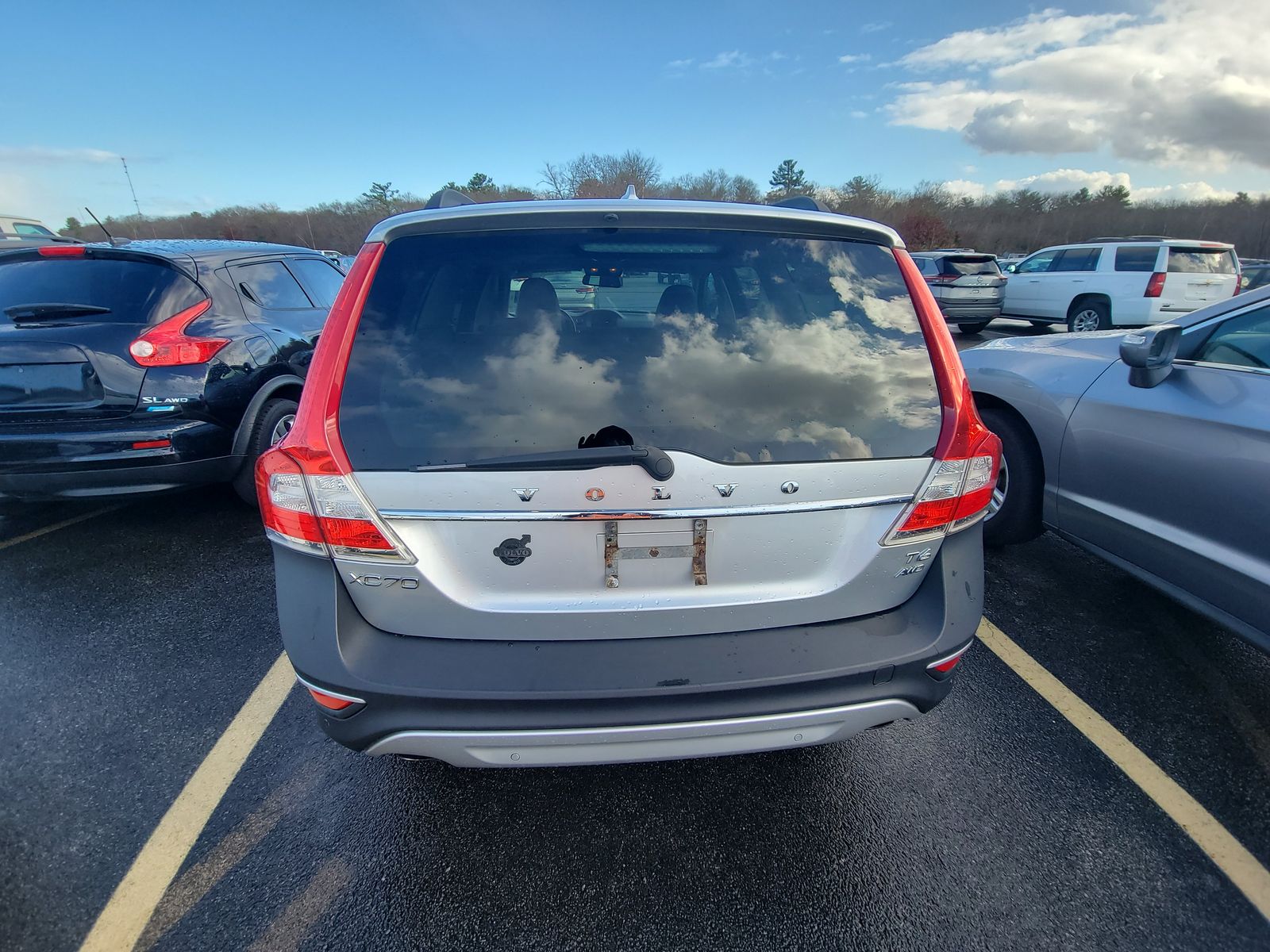 2015 Volvo XC70 T6 Premier Plus AWD