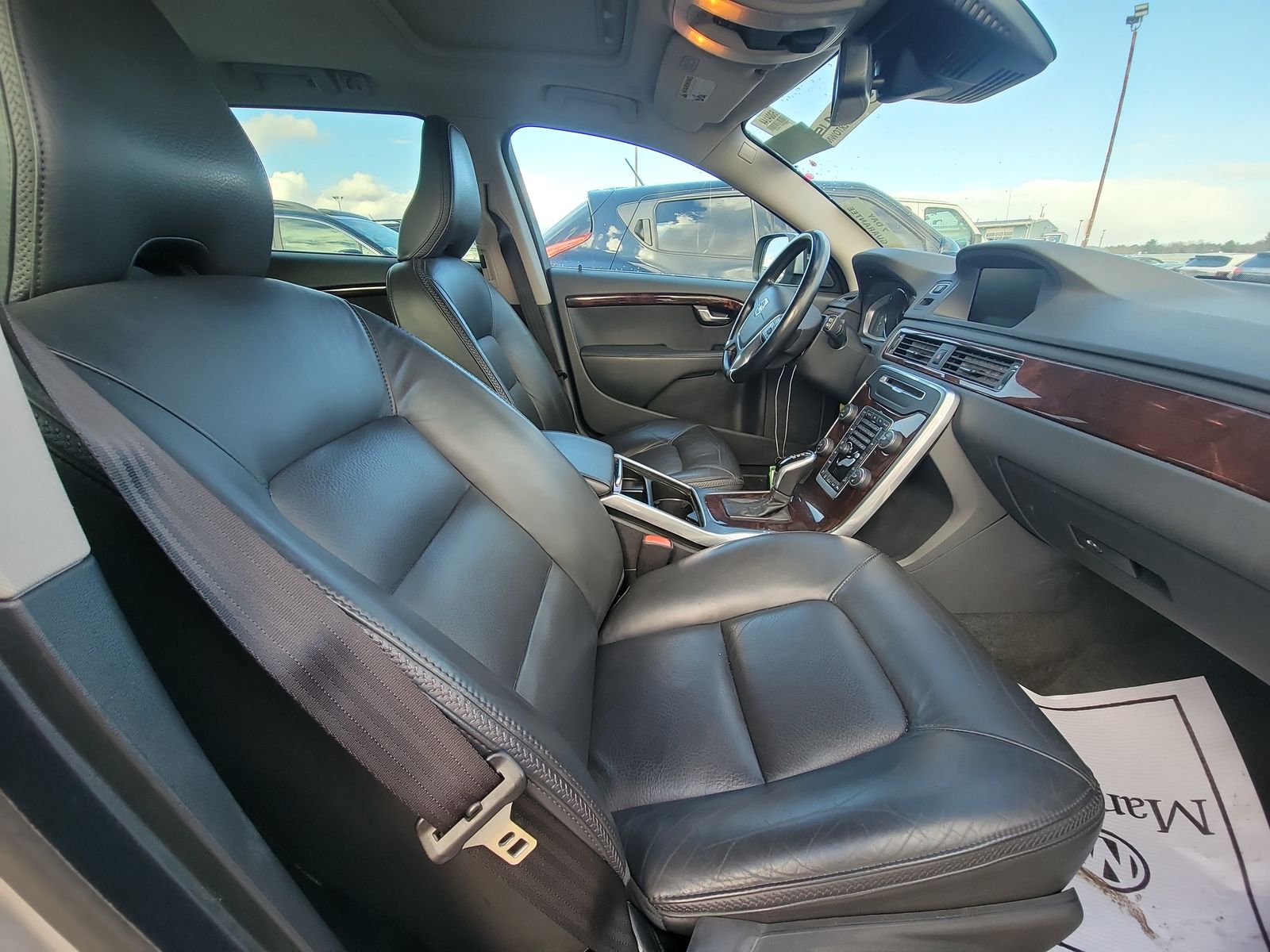 2015 Volvo XC70 T6 Premier Plus AWD