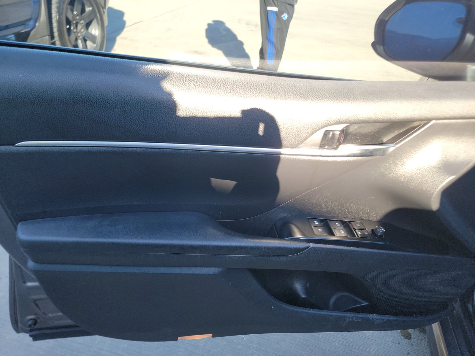 2019 Toyota Camry SE FWD