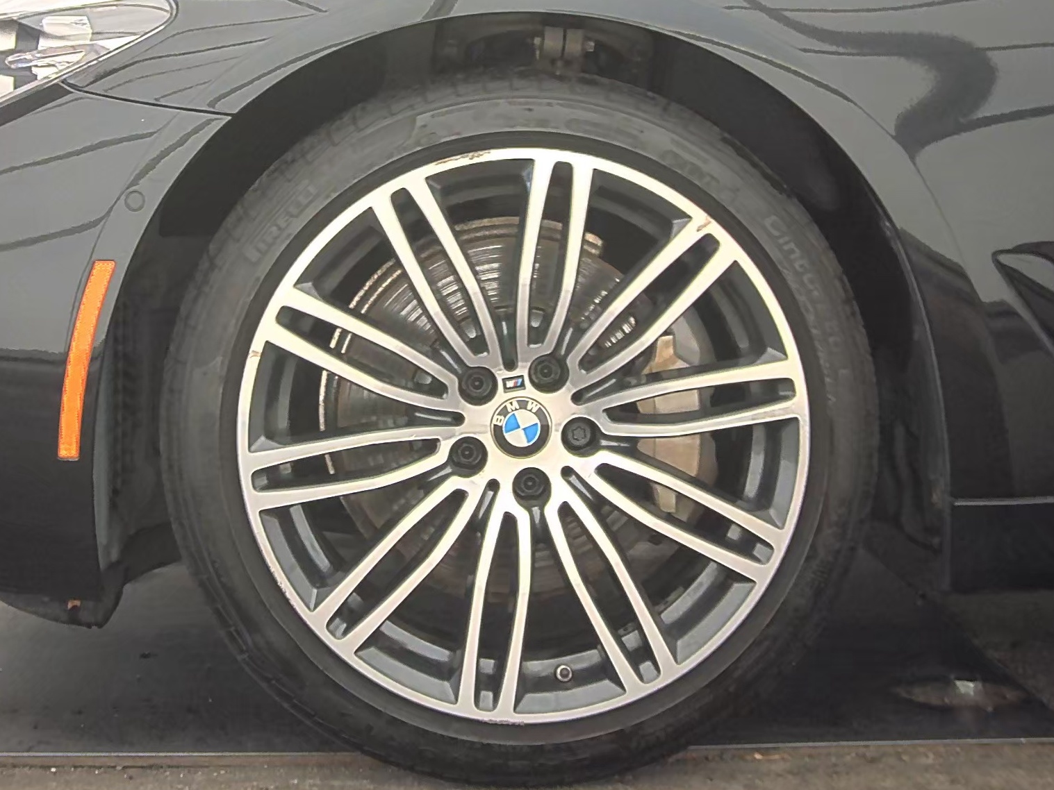 2019 BMW 5 Series 530i xDrive AWD