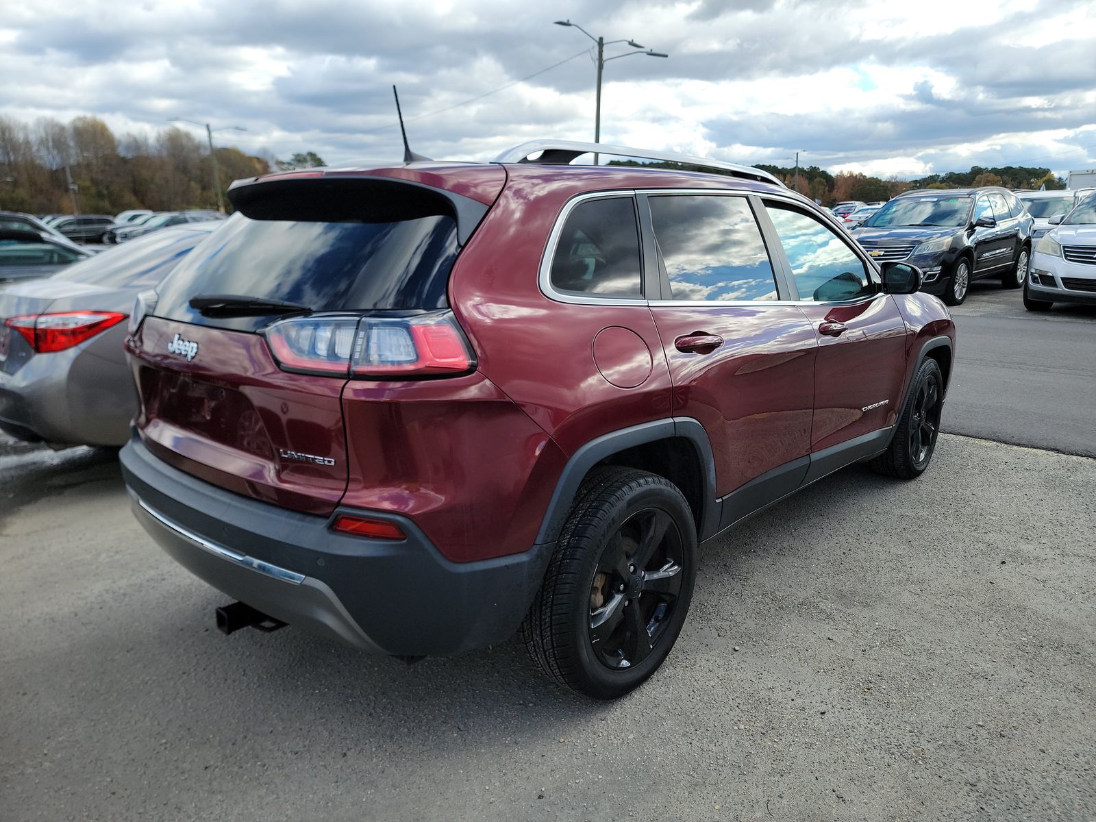 2019 Jeep Cherokee Limited FWD