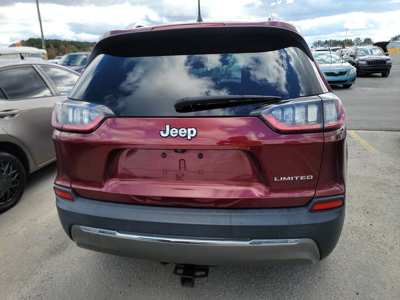 2019 Jeep Cherokee Limited FWD