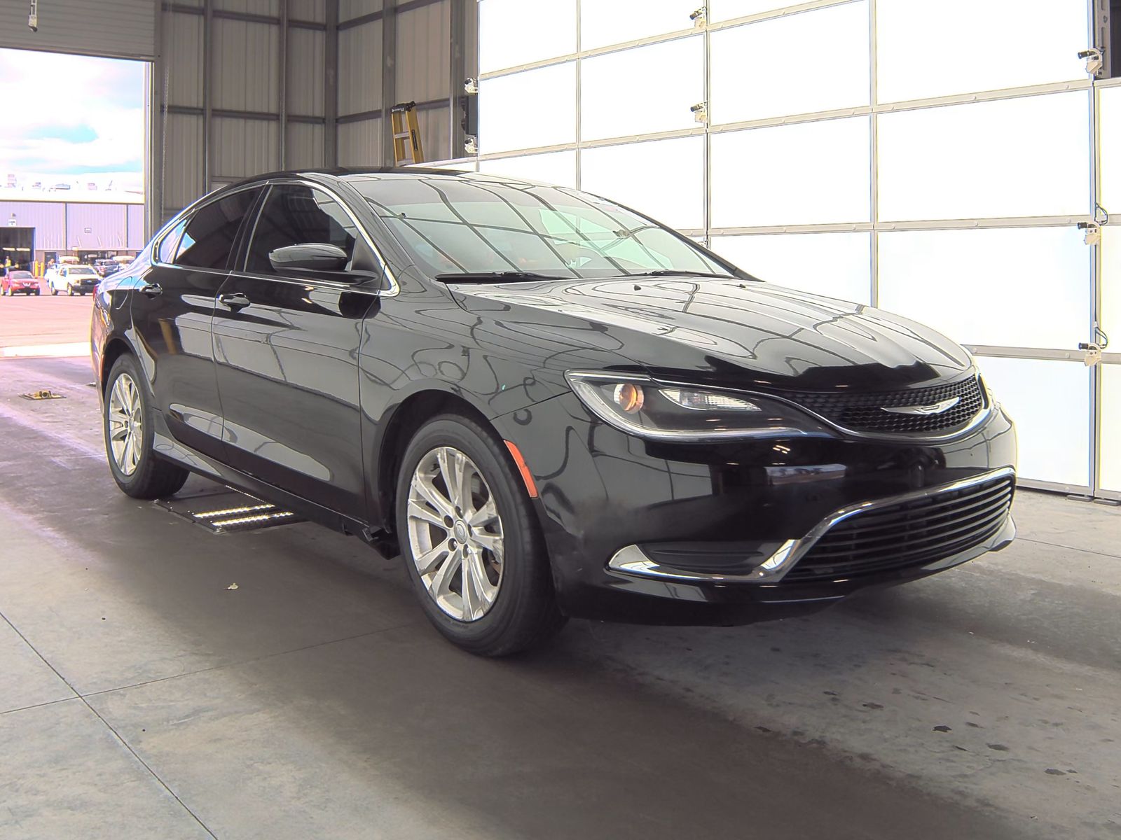 2016 Chrysler 200 Limited FWD