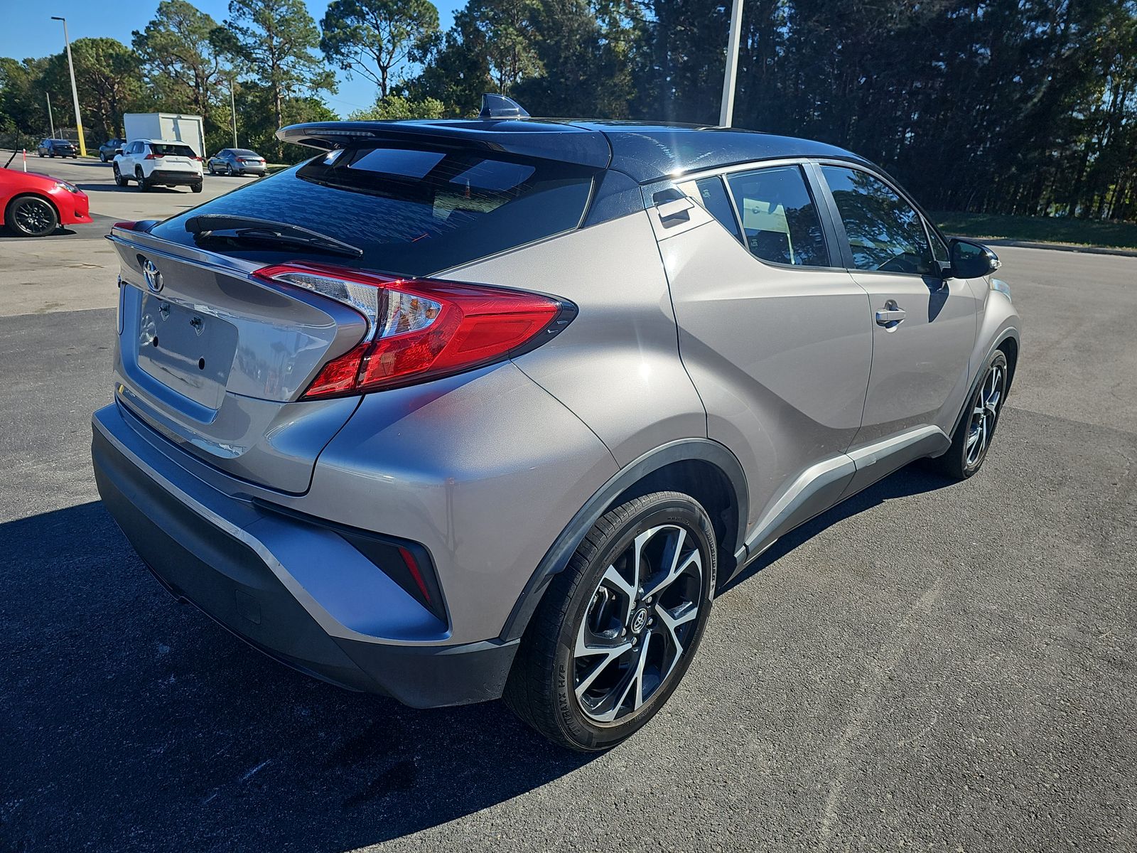 2019 Toyota C-HR XLE FWD