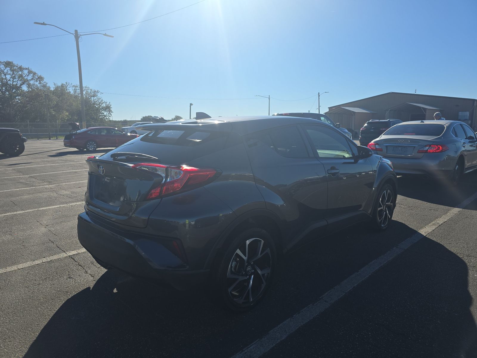 2021 Toyota C-HR XLE FWD