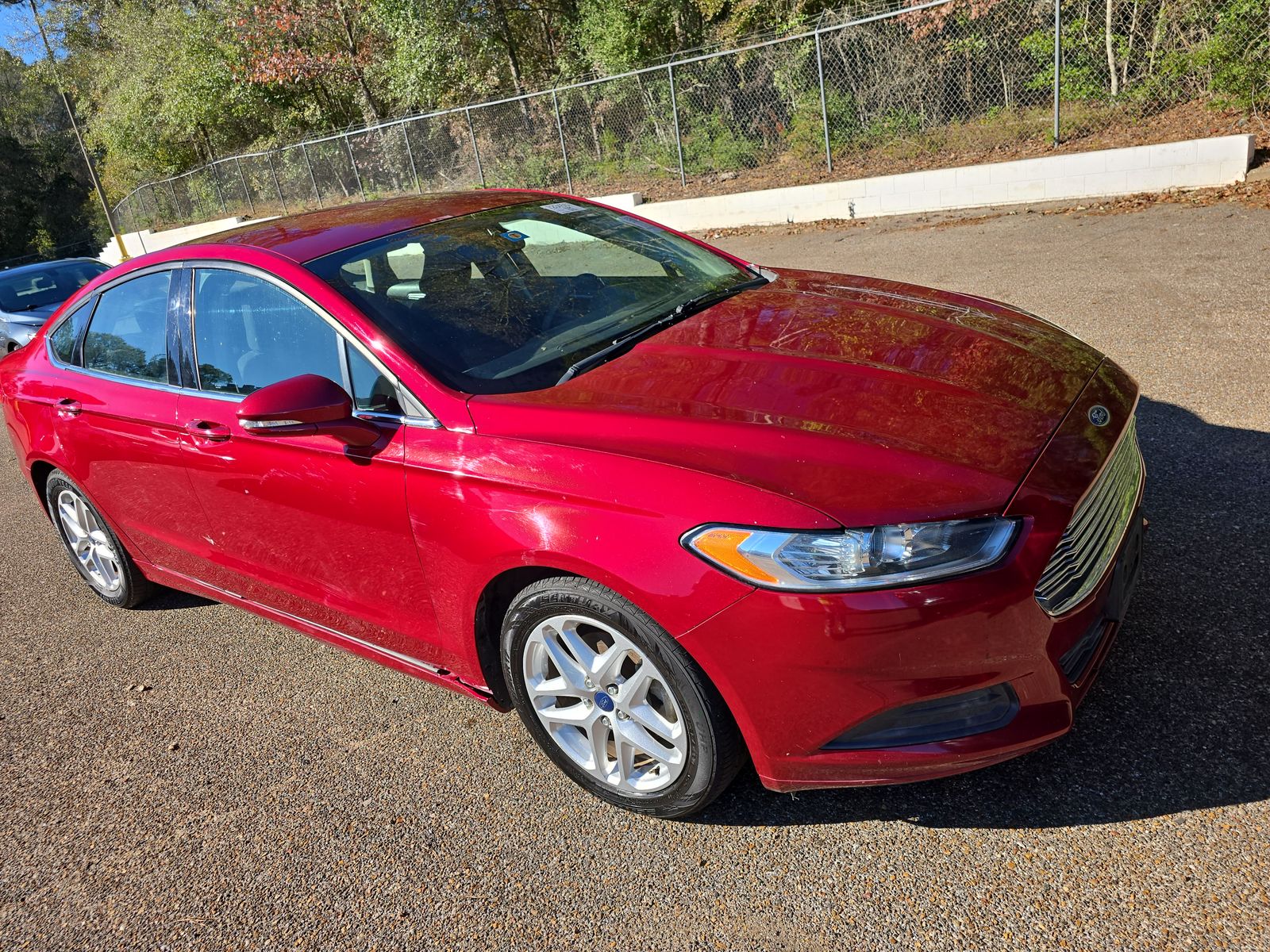 2015 Ford Fusion SE FWD