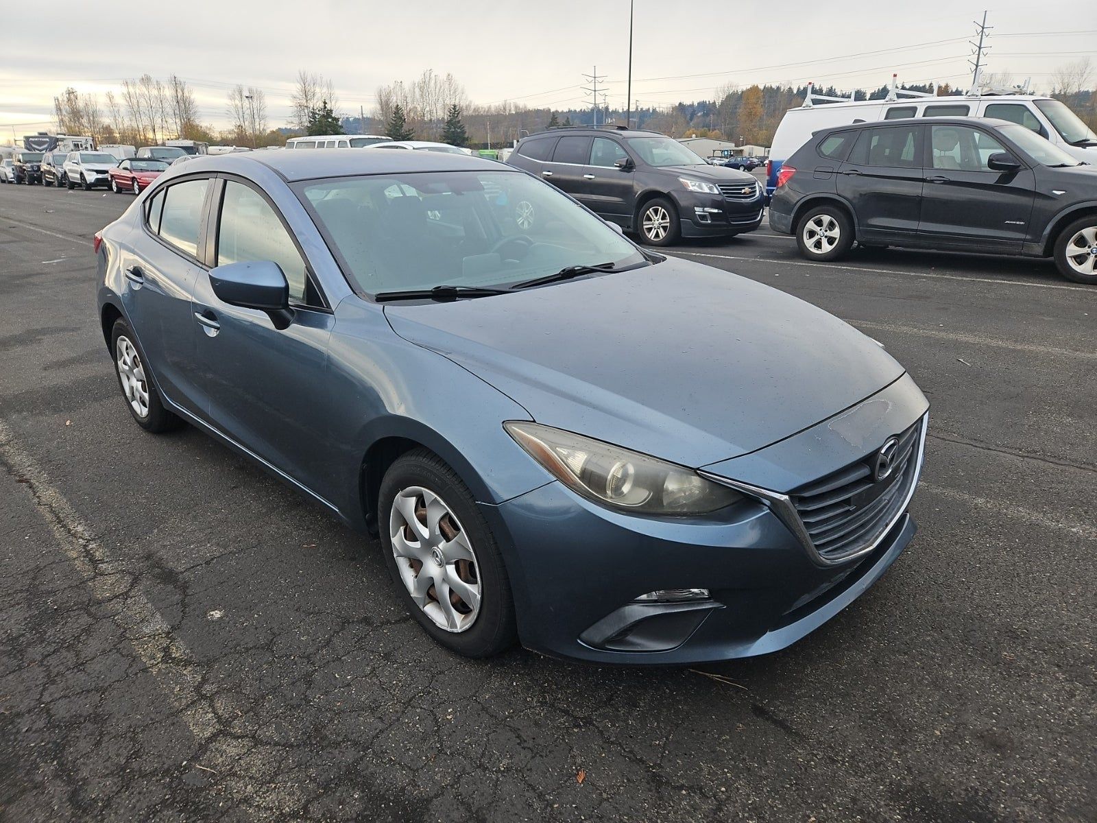 2015 MAZDA MAZDA3 i Sport FWD