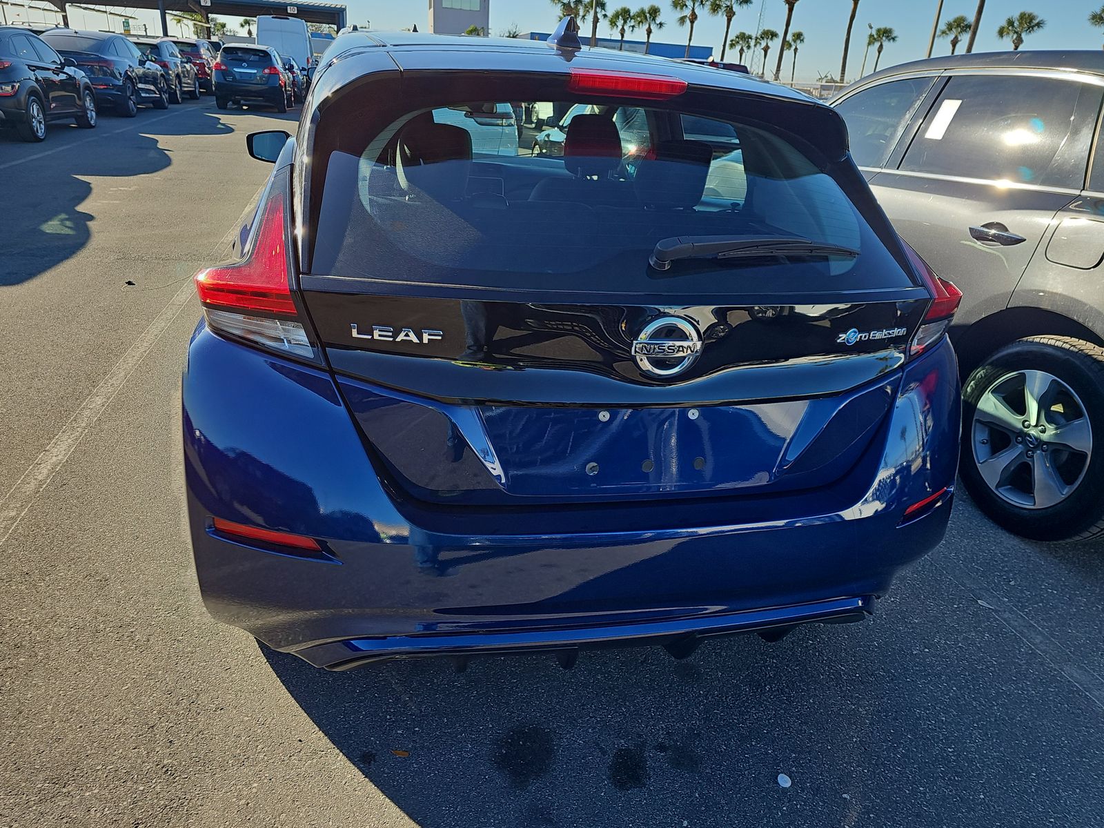 2019 Nissan LEAF S FWD