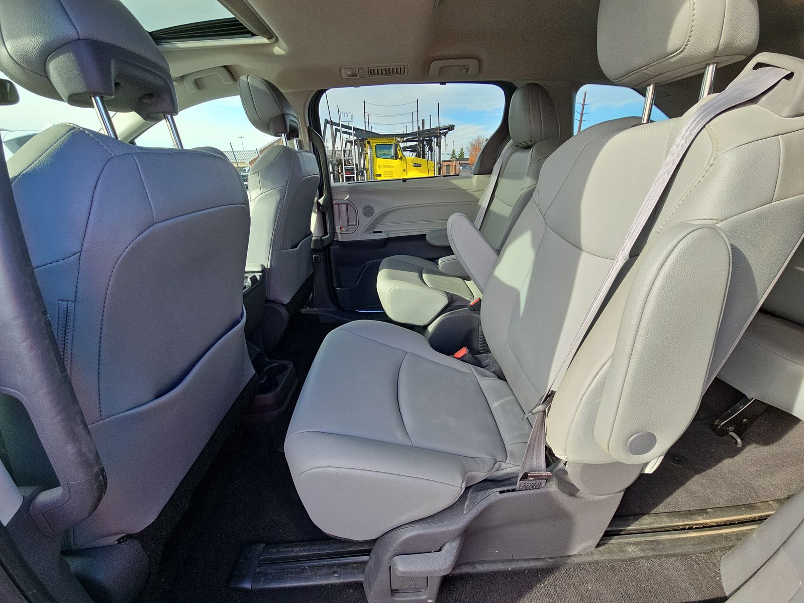 2021 Toyota Sienna XLE AWD