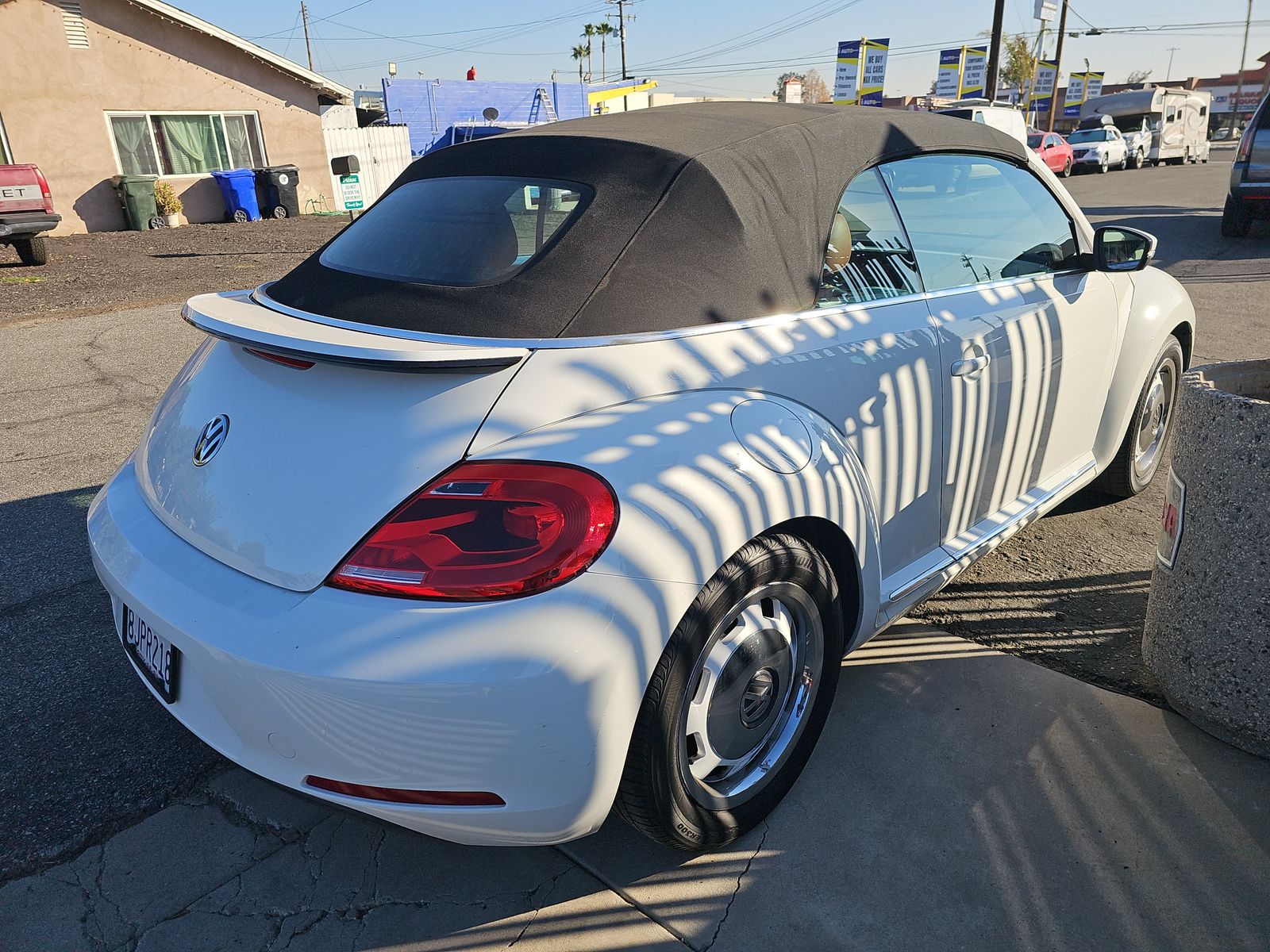 2015 Volkswagen Beetle 1.8T FWD