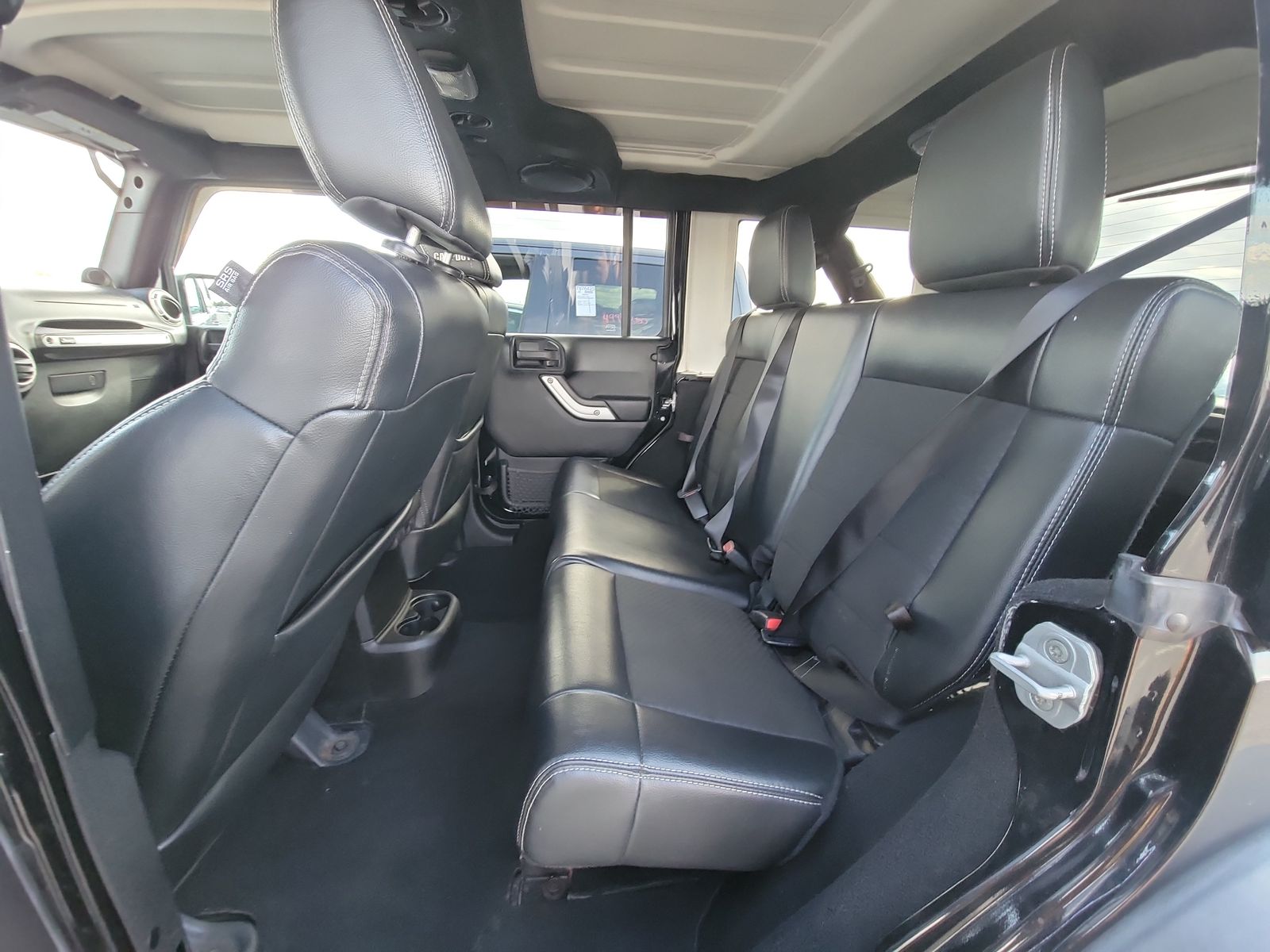 2012 Jeep Wrangler Unlimited Rubicon Call of Duty MW3 Edition AWD