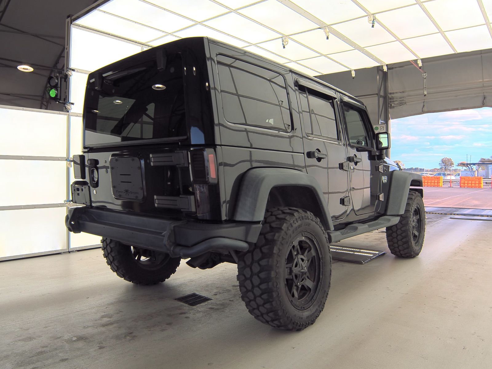 2012 Jeep Wrangler Unlimited Rubicon Call of Duty MW3 Edition AWD