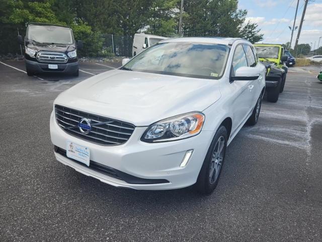 2015 Volvo XC60 T6 Platinum