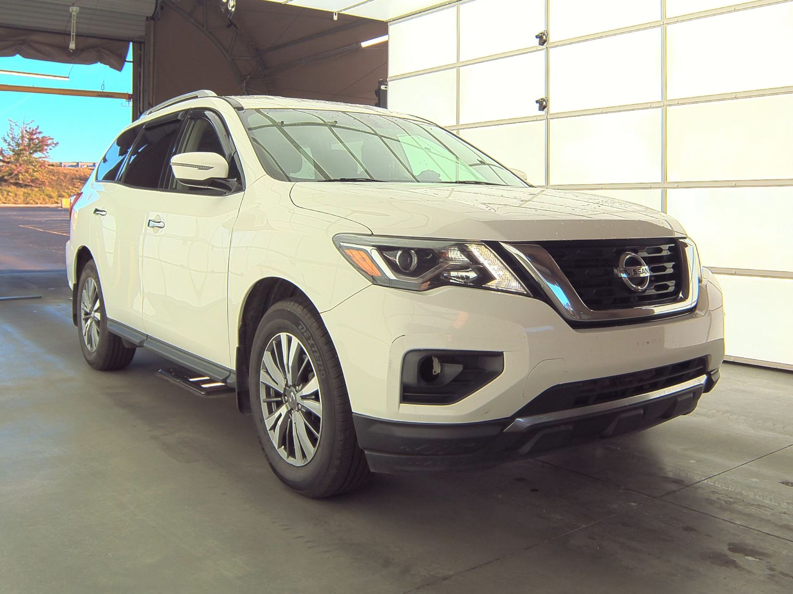 2019 Nissan Pathfinder S FWD