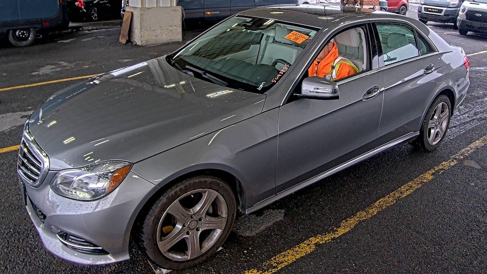 2014 Mercedes-Benz E 350 4MATIC Sedan