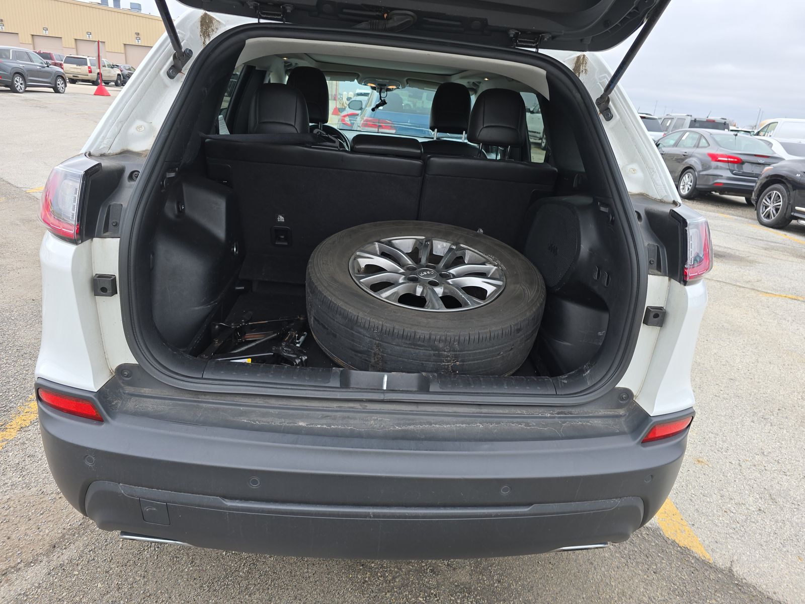 2021 Jeep Cherokee Latitude Lux AWD