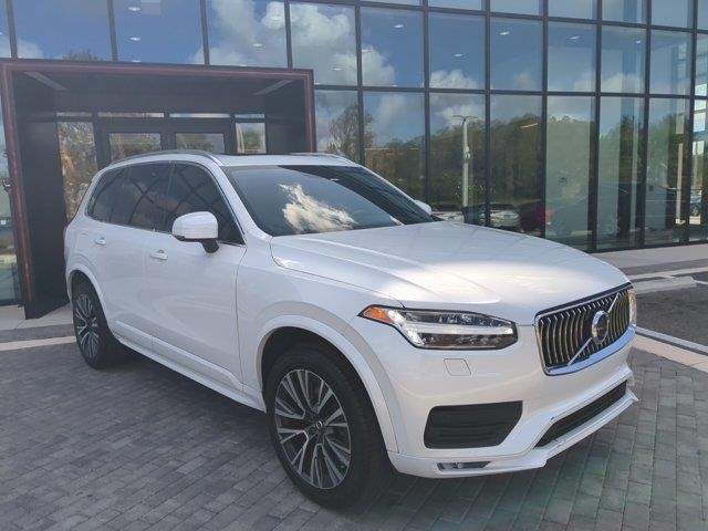 2021 Volvo XC90 T6 Momentum AWD