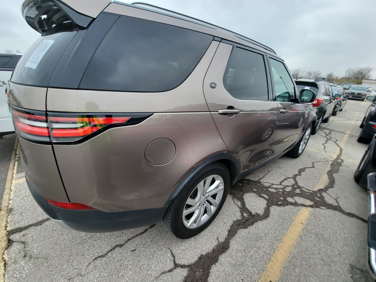 2017 Land Rover Discovery HSE AWD