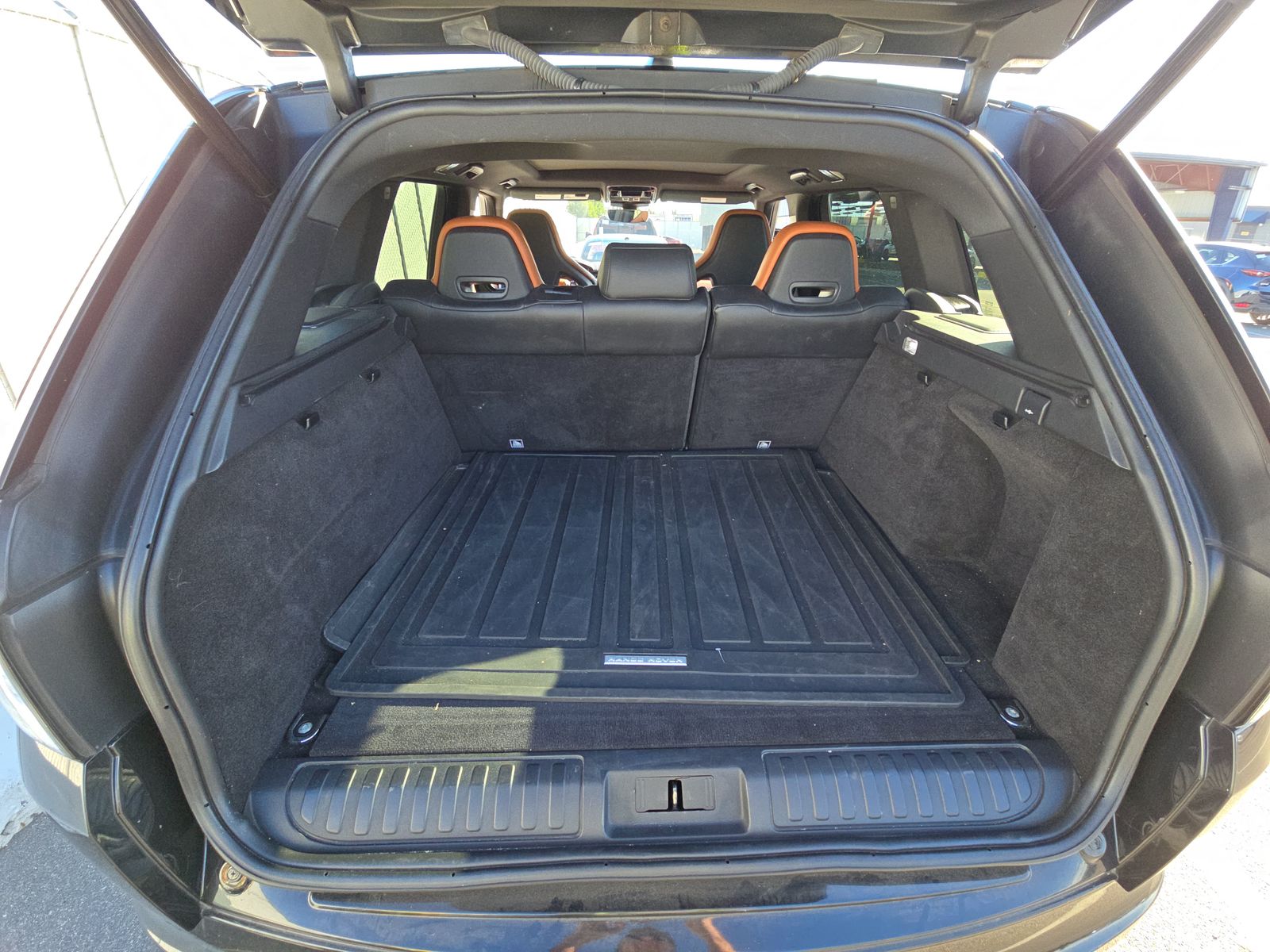 2017 Land Rover Range Rover Sport SVR AWD