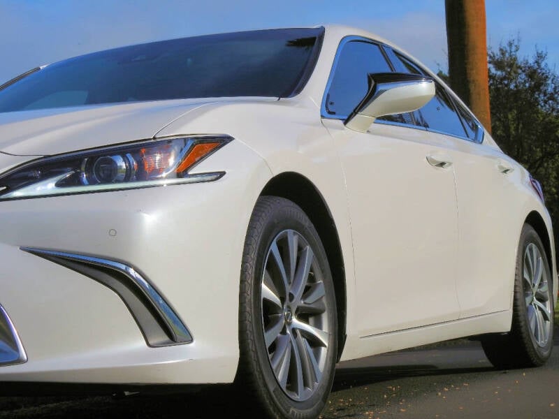 2020 Lexus ES 350