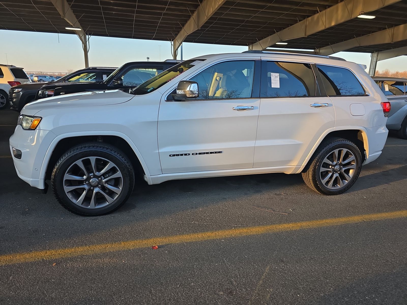 2018 Jeep Grand Cherokee Overland AWD