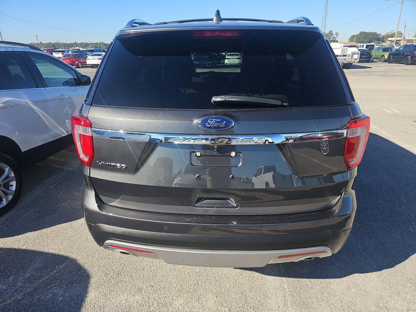 2017 Ford Explorer Limited FWD