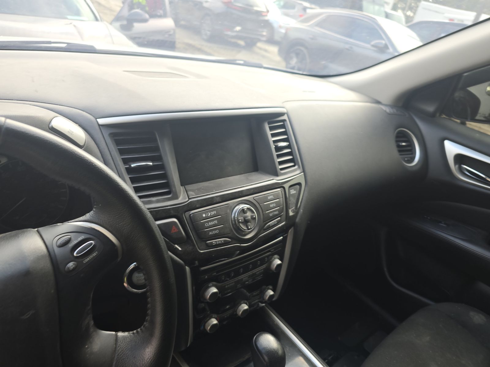 2018 Nissan Pathfinder SV FWD